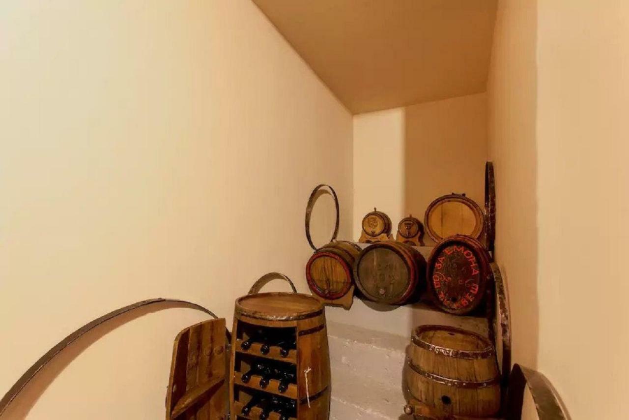 Beer & Wine Cellar Apartment ลูบลิยานา ภายนอก รูปภาพ